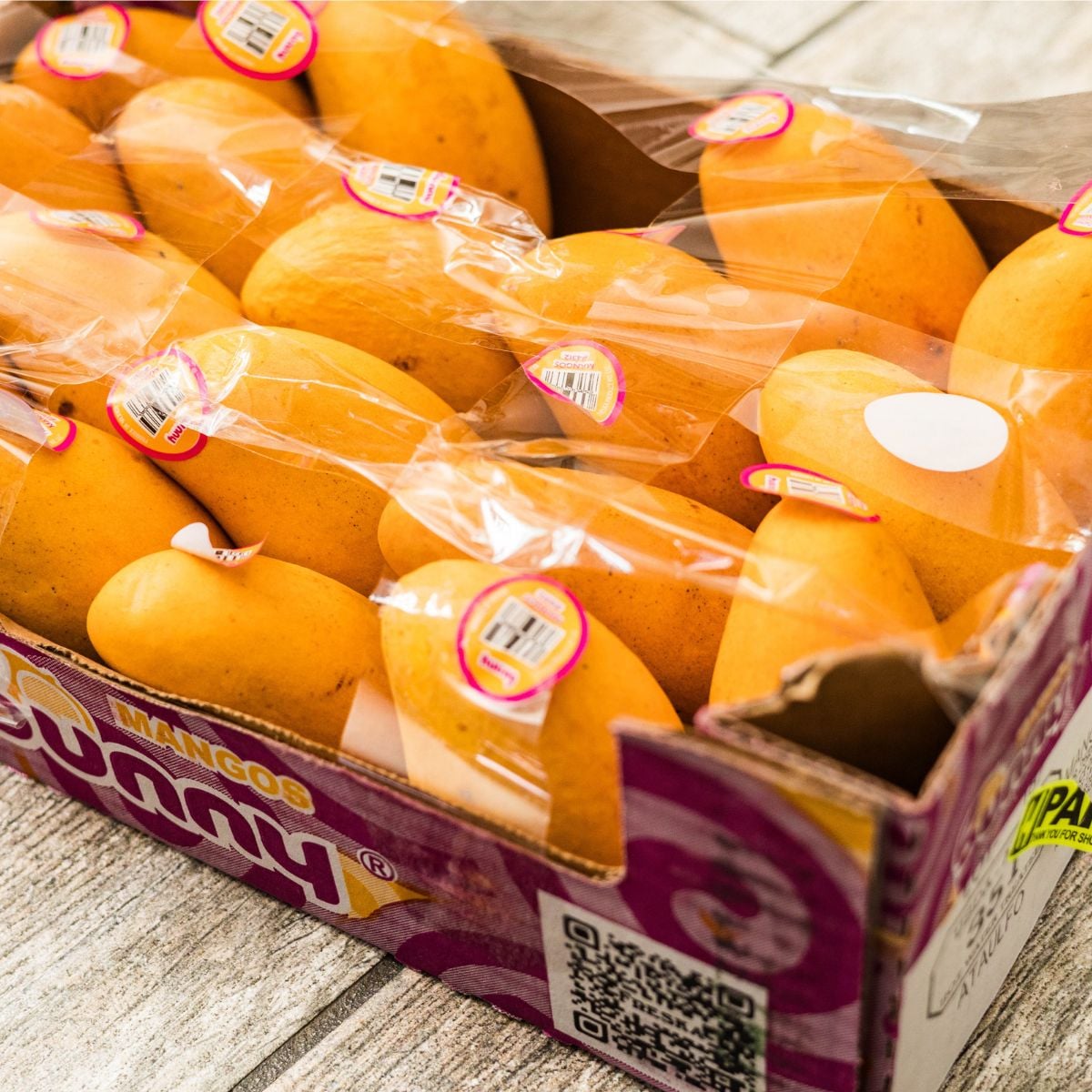 Fresh ripe mangoes for homemade Filipino mango float